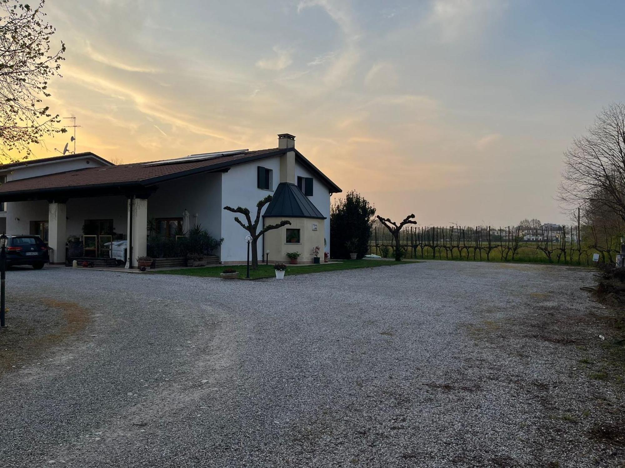 トレヴィーゾ Agriturismo Al Bottenigaヴィラ エクステリア 写真